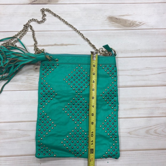 BOGO🖤 TURQUOISE STUDDED CROSSBODY CHAIN PURSE - Picture 8 of 9